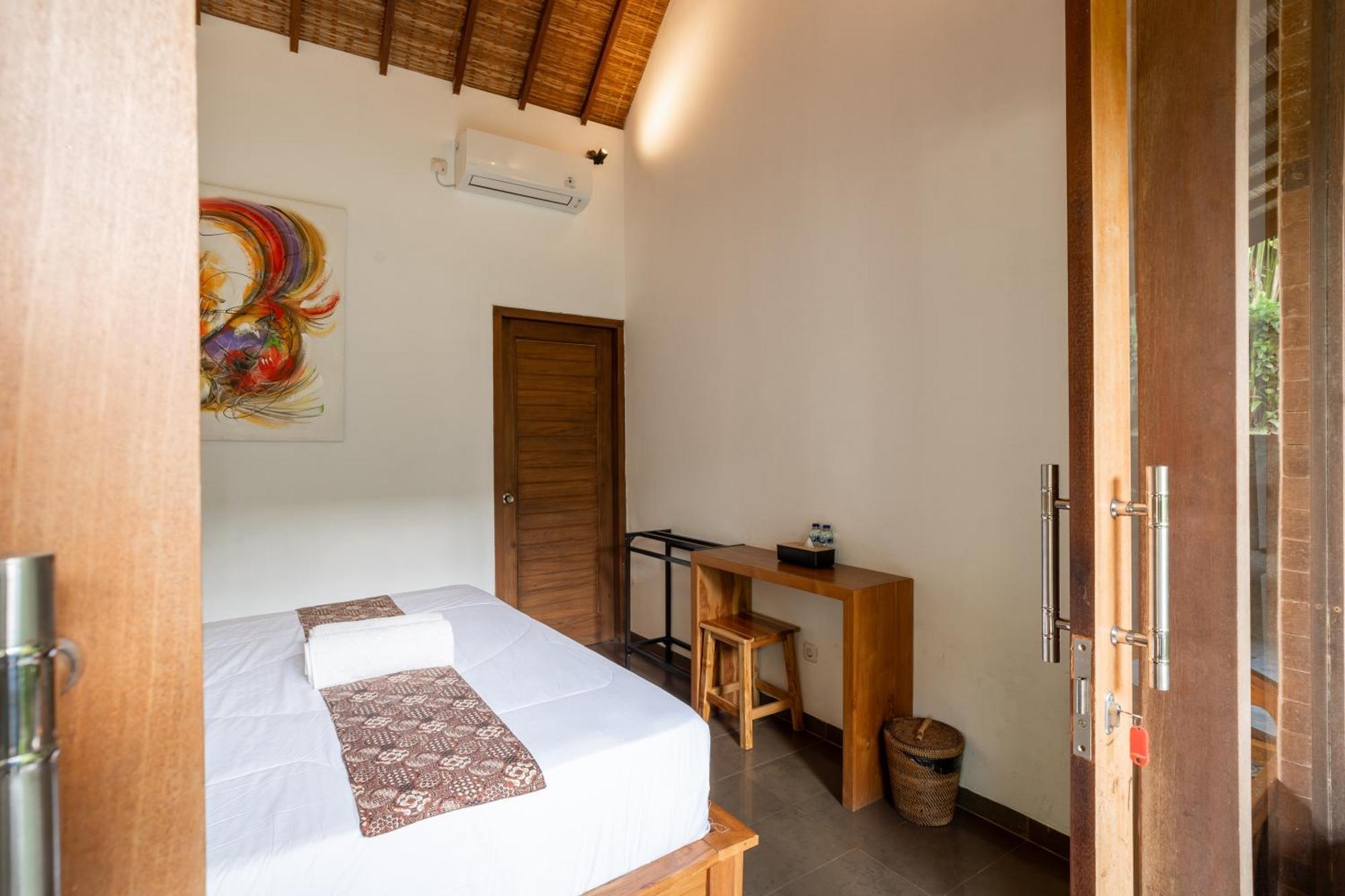Jinar Guest house